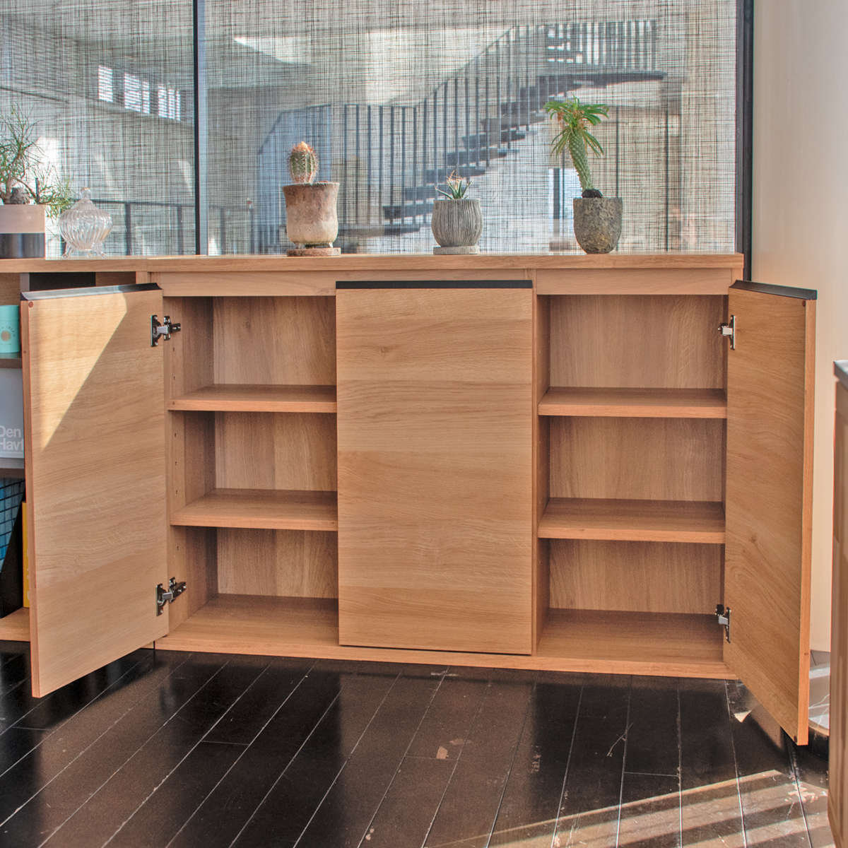 スリムキャビネット 幅120cm ドアタイプ ムルート 日本製 完成品 キャビネット スリム 大容量 棚 ラック 収納 奥行スリム 食器棚 開き扉 可動棚 リビング ナチュラル シンプル スリムキャビネット 幅120cm ドアタイプ ムルート 日本製 完成品 キャビネット スリム 大容量 棚 ラック 収納 奥行スリム 食器棚 開き扉 可動棚 リビング ナチュラル シンプル