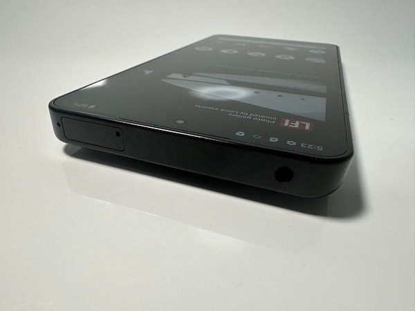 Qoo10] Leitz phone 3 512GB