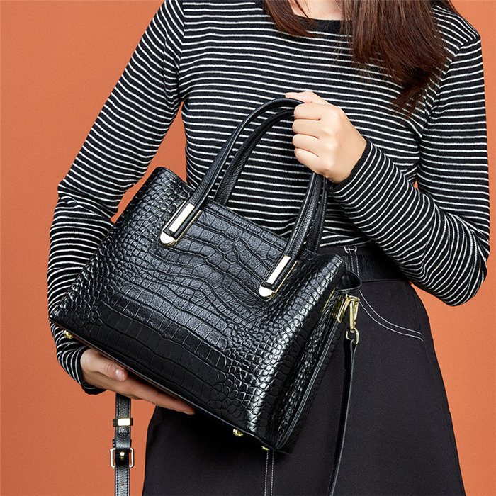 本革バッグ カーフ バッグ ショッピング ハンドバッグ 2way ショルダーバッグ レディース 斜め掛け ビジネス 女性用 手提げ 通勤 シンプル カジュアル 旅行 肩掛け 鞄 バッグ 大容量 おしゃ 本革バッグ カーフ バッグ ショッピング ハンドバッグ 2way ショルダーバッグ レディース 斜め掛け ビジネス 女性用 手提げ 通勤 シンプル カジュアル 旅行 肩掛け 鞄 バッグ 大容量 おしゃ