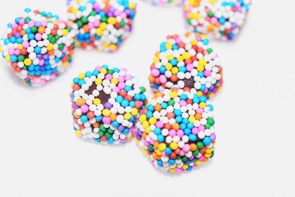 Qoo10] SEOJU レインボーゼリー 46g x 8袋 ブド