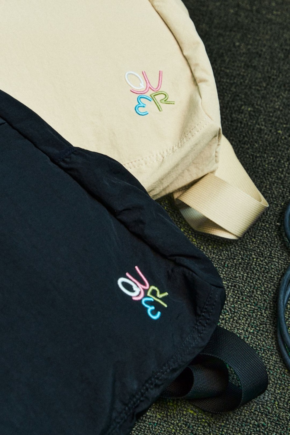【QWER X WAU】Light 2-Way Tote Bag / WHBGE4T95A 후아유(WHO.A.U) [QWER X WAU] Light 2-Way Tote Bag