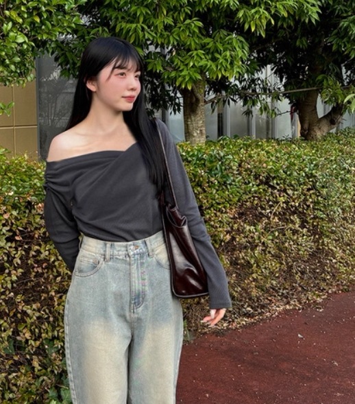 レディース トップス カットソー プリーツ タック かわいい レトロ ラフ ガーリー ルーズ クール モード系 エレガント モダン 存在感 フォーマル とろみ感 抜け感 ヴィンテージ ラブリー レディース トップス カットソー プリーツ タック かわいい レトロ ラフ ガーリー ルーズ クール モード系 エレガント モダン 存在感 フォーマル とろみ感 抜け感 ヴィンテージ ラブリー