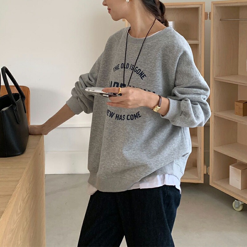 10/30!クーポンで2,810円 ロゴ スウェット レイヤード風 トレーナー トップス レディース ロゴスウェット ドロップショルダー 長袖 クルーネック オーバーサイズ ボリューム袖 重ね着風 レ 10/30!クーポンで2,810円 ロゴ スウェット レイヤード風 トレーナー トップス レディース ロゴスウェット ドロップショルダー 長袖 クルーネック オーバーサイズ ボリューム袖 重ね着風 レ