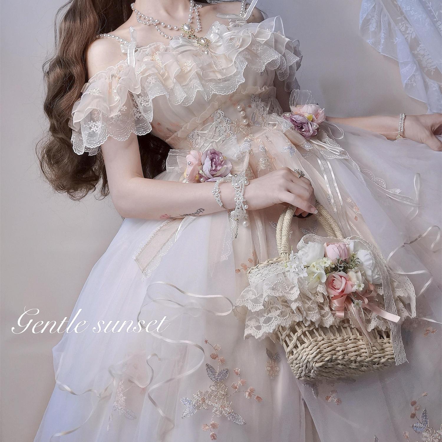 ロリータ 大人気花神フローラ スカート に刺繍 夏 花嫁のスカート かわいいJSK 韓国ファッション ロリータ 大人気花神フローラ スカート に刺繍 夏 花嫁のスカート かわいいJSK 韓国ファッション