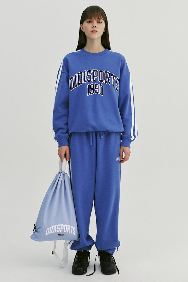 Qoo10] OIOICOLLECTION [NewJeans ハニ着用 ]フラッグ