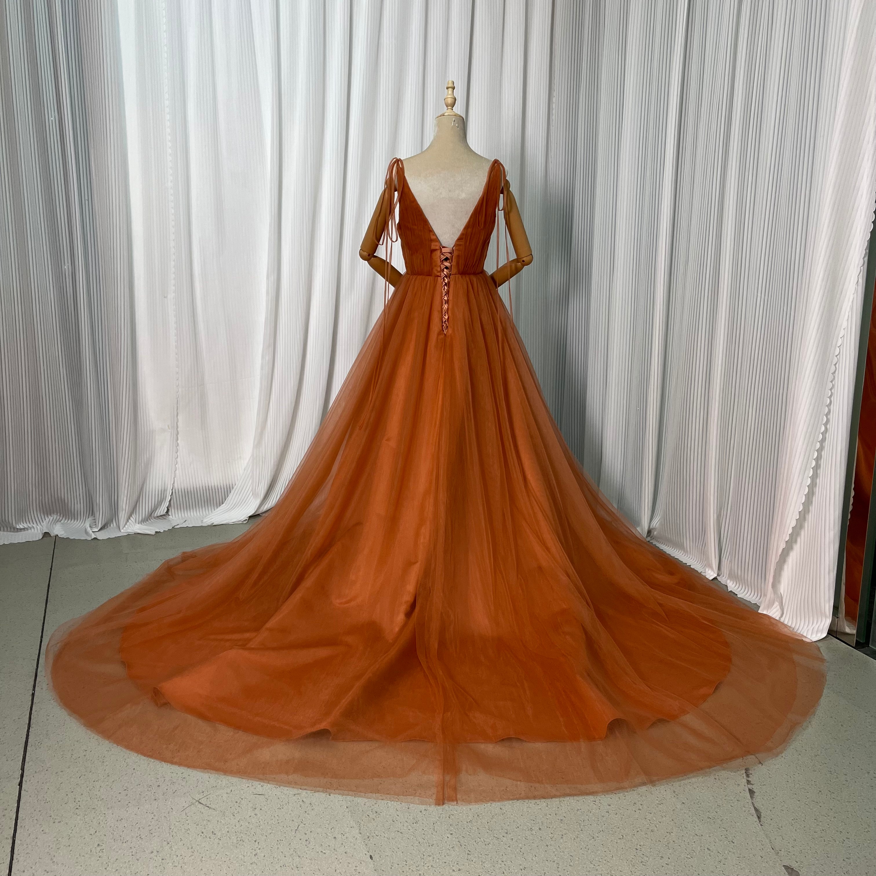カラードレス テラコッタ色 Vネック キャミソール ソフトチュール 編み上げ 披露宴