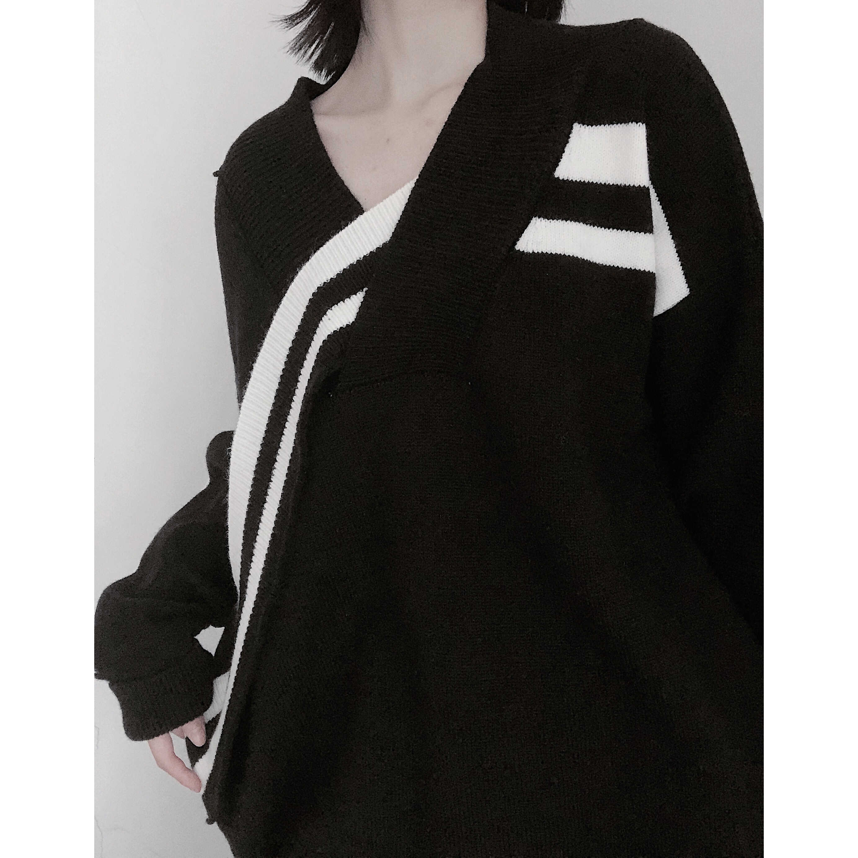 トップス セーター ストライプ Vネック 個性的 ニットソー プルオーバー ミディアム丈 袖あり 長袖 襟なし ストレート 切り替えデザイン かわいい 大人可愛い カジュアル 大人 おしゃれ お洒落 トップス セーター ストライプ Vネック 個性的 ニットソー プルオーバー ミディアム丈 袖あり 長袖 襟なし ストレート 切り替えデザイン かわいい 大人可愛い カジュアル 大人 おしゃれ お洒落