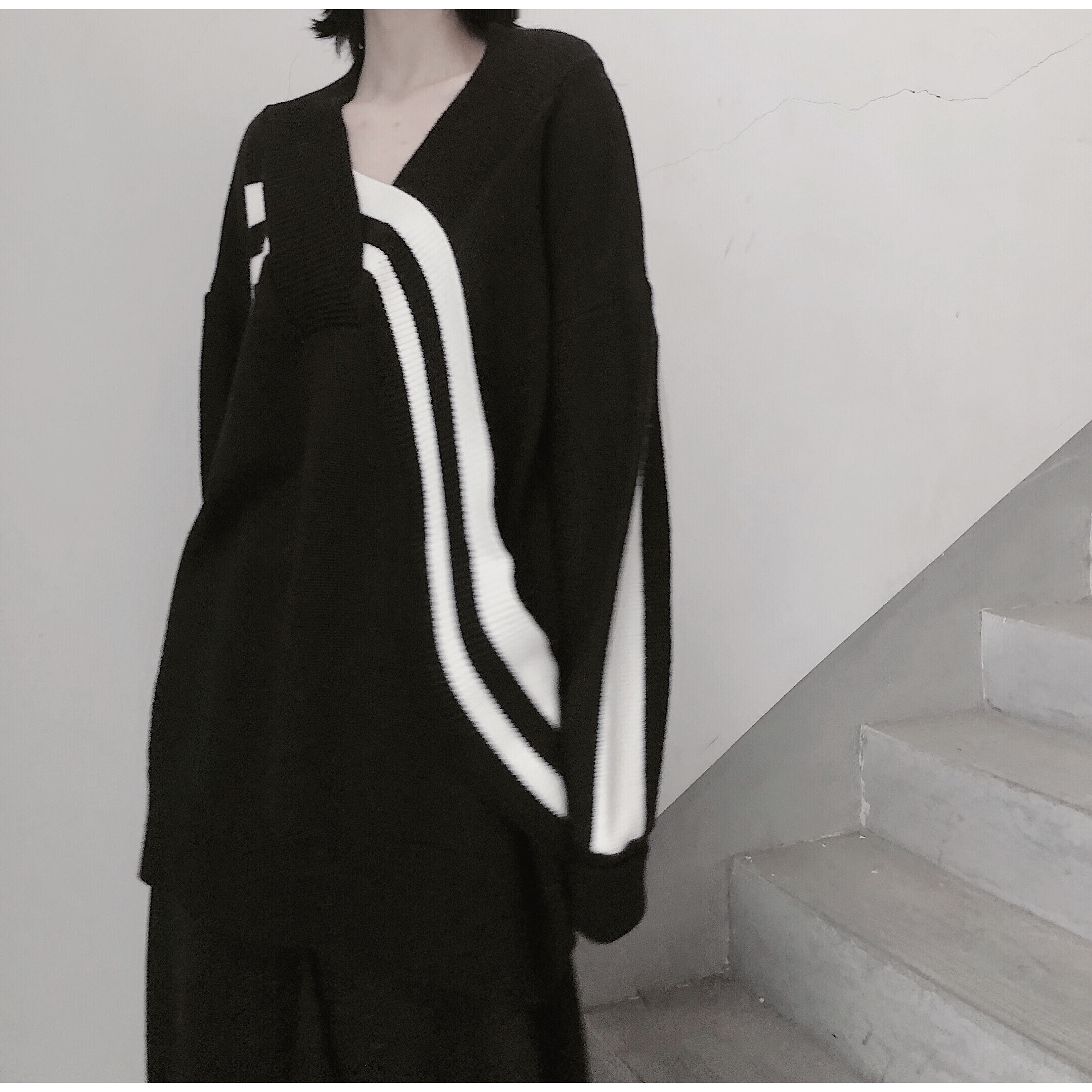 トップス セーター ストライプ Vネック 個性的 ニットソー プルオーバー ミディアム丈 袖あり 長袖 襟なし ストレート 切り替えデザイン かわいい 大人可愛い カジュアル 大人 おしゃれ お洒落 トップス セーター ストライプ Vネック 個性的 ニットソー プルオーバー ミディアム丈 袖あり 長袖 襟なし ストレート 切り替えデザイン かわいい 大人可愛い カジュアル 大人 おしゃれ お洒落