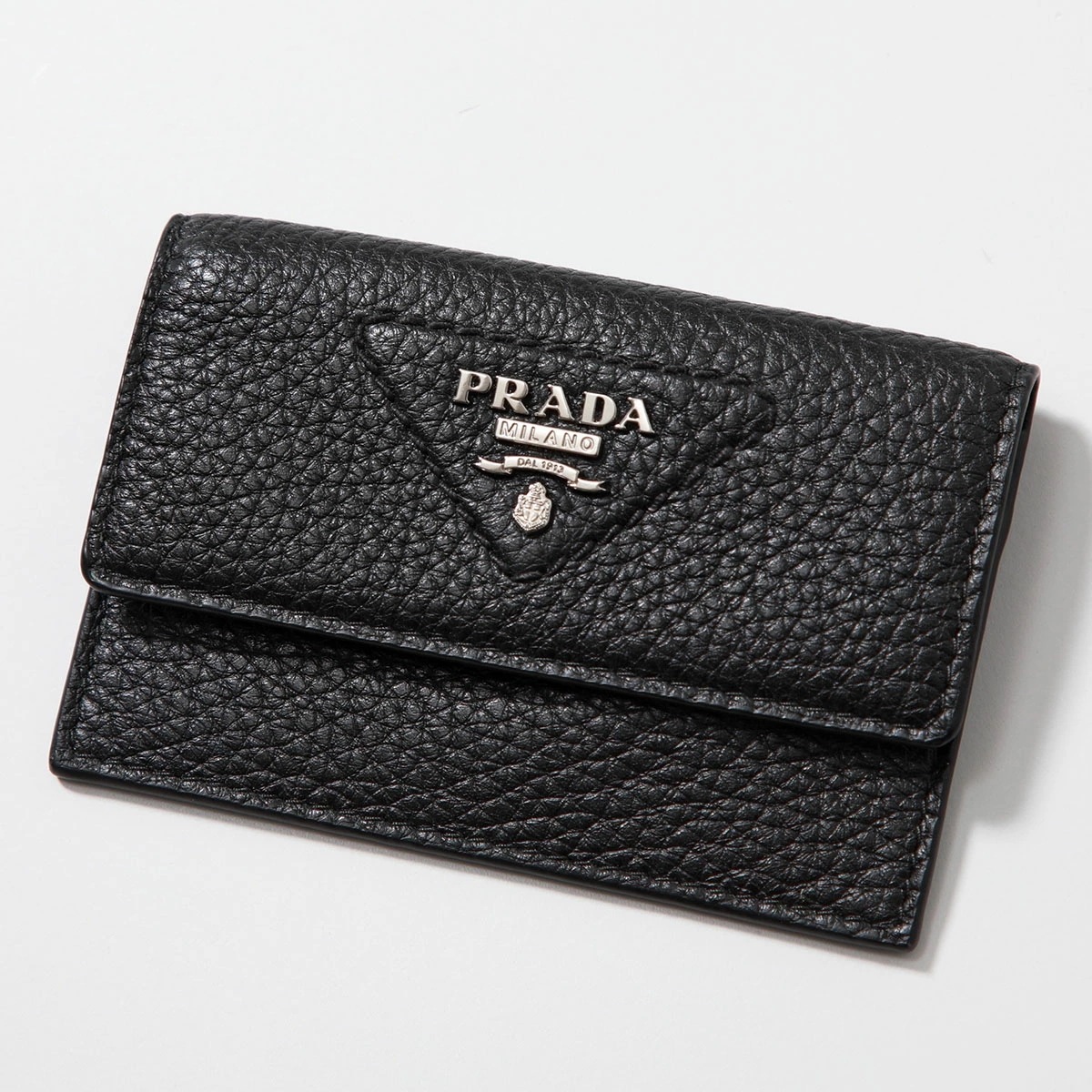 PRADA プラダ カードケース 2MF028 2BBE メンズ レザー パスケース 名刺入れ コインケース トライアングルロゴ ミニ財布 カラー2色 PRADA プラダ カードケース 2MF028 2BBE メンズ レザー パスケース 名刺入れ コインケース トライアングルロゴ ミニ財布 カラー2色