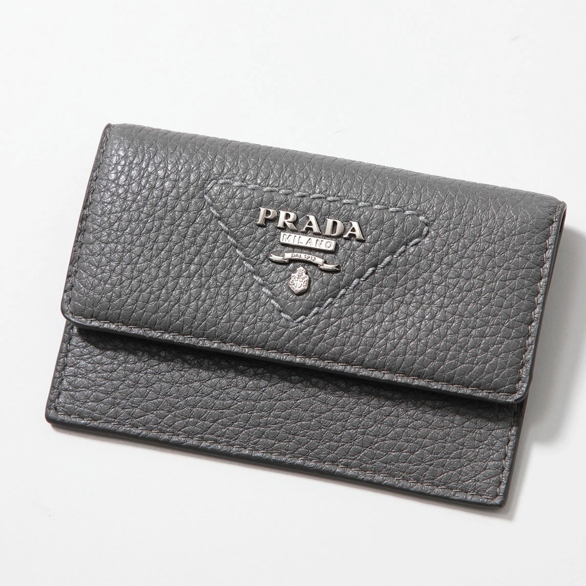 PRADA プラダ カードケース 2MF028 2BBE メンズ レザー パスケース 名刺入れ コインケース トライアングルロゴ ミニ財布 カラー2色 PRADA プラダ カードケース 2MF028 2BBE メンズ レザー パスケース 名刺入れ コインケース トライアングルロゴ ミニ財布 カラー2色