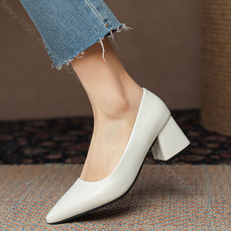 777円OFFクーポン ポインテッドトゥ ローヒールシューズ シンプル パンプス レディース 歩きやすい 5cmヒール コンフォートパンプス ローヒール 疲れにくい 耐摩耗性 滑り止め ファッション