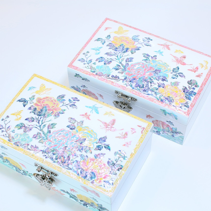 ❤️極美品❤️漆器収納箱 貝殻細工 韓国 伝統工芸 漆 楽天市場】韓国螺鈿 螺鈿漆器 螺鈿 高級 宝石箱 花 蝶