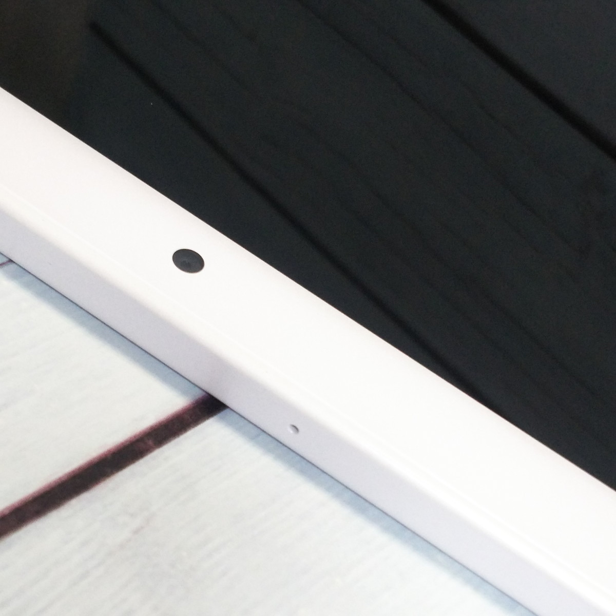 送料無料】docomo dtab d-41A SHARP Androidタブレット ホワイト 送料無料】docomo dtab d-41A SHARP Androidタブレット ホワイト