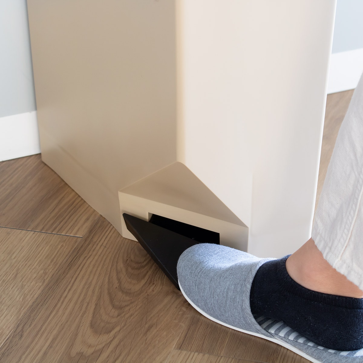 ゴミ箱 35L 同色3個セット 棚下カウンター下にも置けるペダルペール 35リットル ごみ箱 キッチン スリム 棚下 カウンター ペダル式 分別 ふた付き カウンター下 シンプル 角型 ゴミ箱 35L 同色3個セット 棚下カウンター下にも置けるペダルペール 35リットル ごみ箱 キッチン スリム 棚下 カウンター ペダル式 分別 ふた付き カウンター下 シンプル 角型