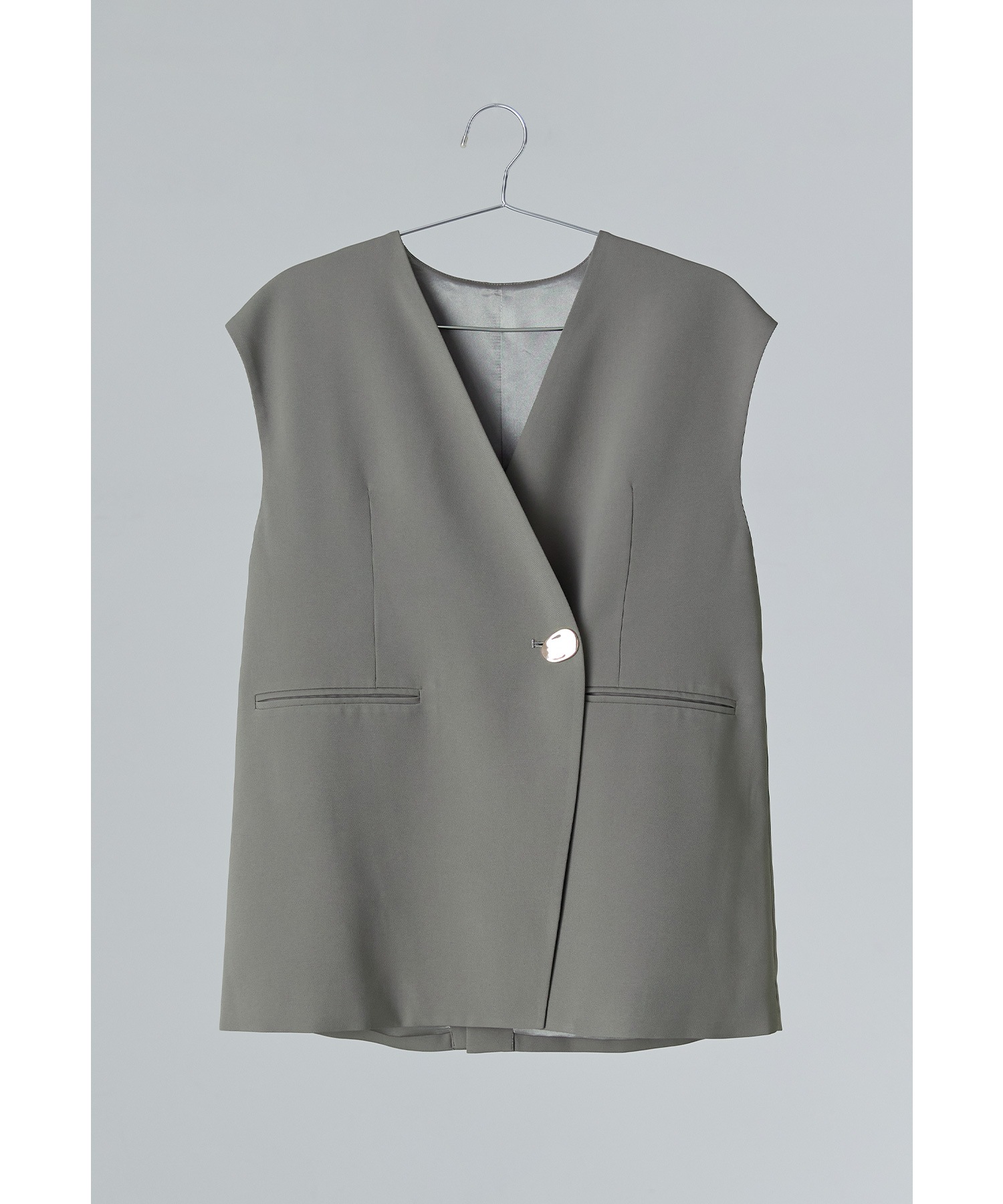 ゴールドボタンジレ ベスト ジャケット レディース 羽織 ミドル丈 トップス ノースリーブ 袖なし シンプル 無地 レイヤード 結婚式 パーティー 二次会 食事会 謝恩会 成人式 同窓会 入学式 ゴールドボタンジレ ベスト ジャケット レディース 羽織 ミドル丈 トップス ノースリーブ 袖なし シンプル 無地 レイヤード 結婚式 パーティー 二次会 食事会 謝恩会 成人式 同窓会 入学式