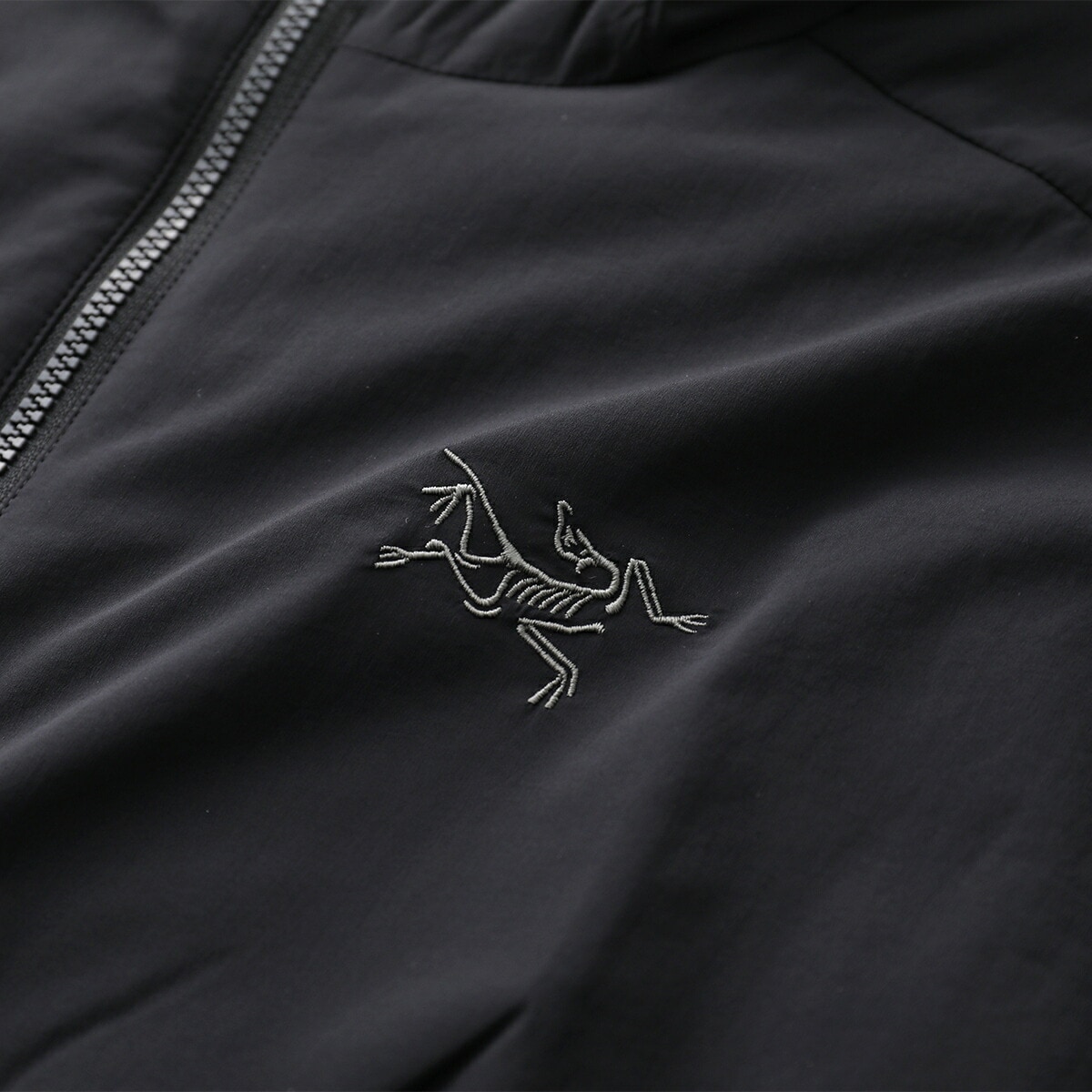 ARCTERYX アークテリクス ジャケット ATOM SL HOODY X000009560 メンズ フーディ ナイロン 中綿 軽量 Black 【mega】 ARCTERYX アークテリクス ジャケット ATOM SL HOODY X000009560 メンズ フーディ ナイロン 中綿 軽量 Black 【mega】
