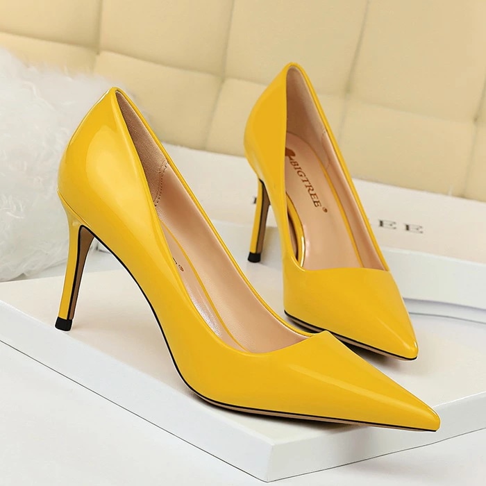 【即納】パンプス 痛くない ハイヒール 美脚 パンプス 痛くない 通勤用 エナメル パンプス ハイヒール ポインテッドトゥ ヒール8.5cm 結婚式 靴 パンプス ピンヒール 美脚パンプス 定番 フォ 【即納】パンプス 痛くない ハイヒール 美脚 パンプス 痛くない 通勤用 エナメル パンプス ハイヒール ポインテッドトゥ ヒール8.5cm 結婚式 靴 パンプス ピンヒール 美脚パンプス 定番 フォ