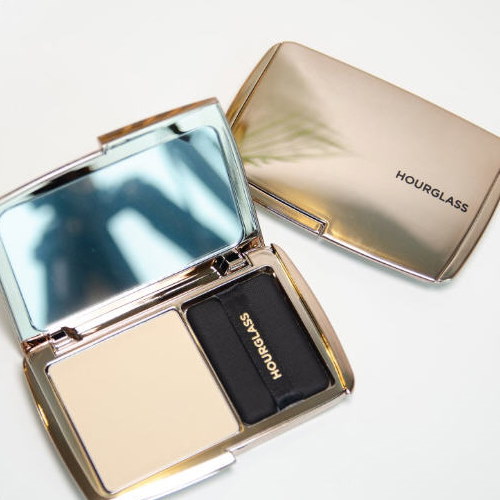 HOURGLASSフェイスパウダー Qoo10] アワーグラス HOURGLASS ヴァニッシュ アンビ