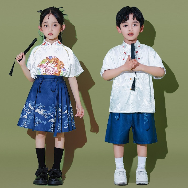 子供合唱団パフォーマンス衣装漢服少年少女ステージパフォーマンス衣装赤辰年馬面スカート親子スーツ