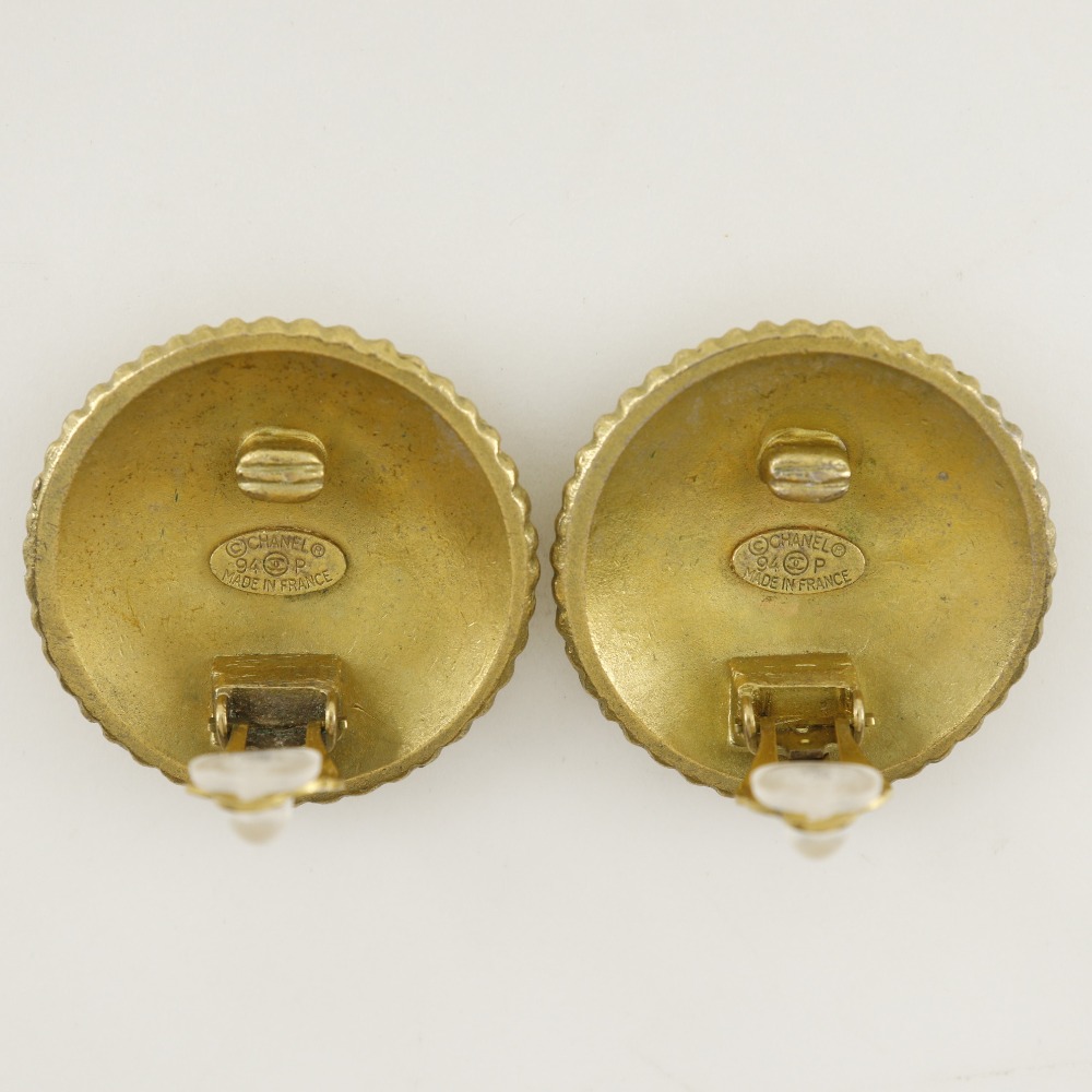COCO ロゴ ヴィンテージ イヤリング 金メッキ 94P 約28g レディース 中古品 COCO ロゴ ヴィンテージ イヤリング 金メッキ 94P 約28g レディース 中古品