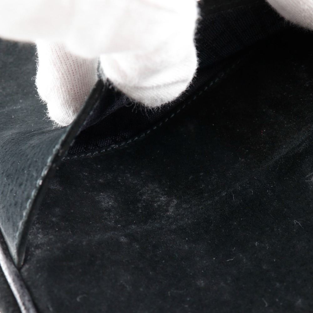 バンブートート オールドグッチ トートバッグ スウェード 黒 レディース 中古品 バンブートート オールドグッチ トートバッグ スウェード 黒 レディース 中古品