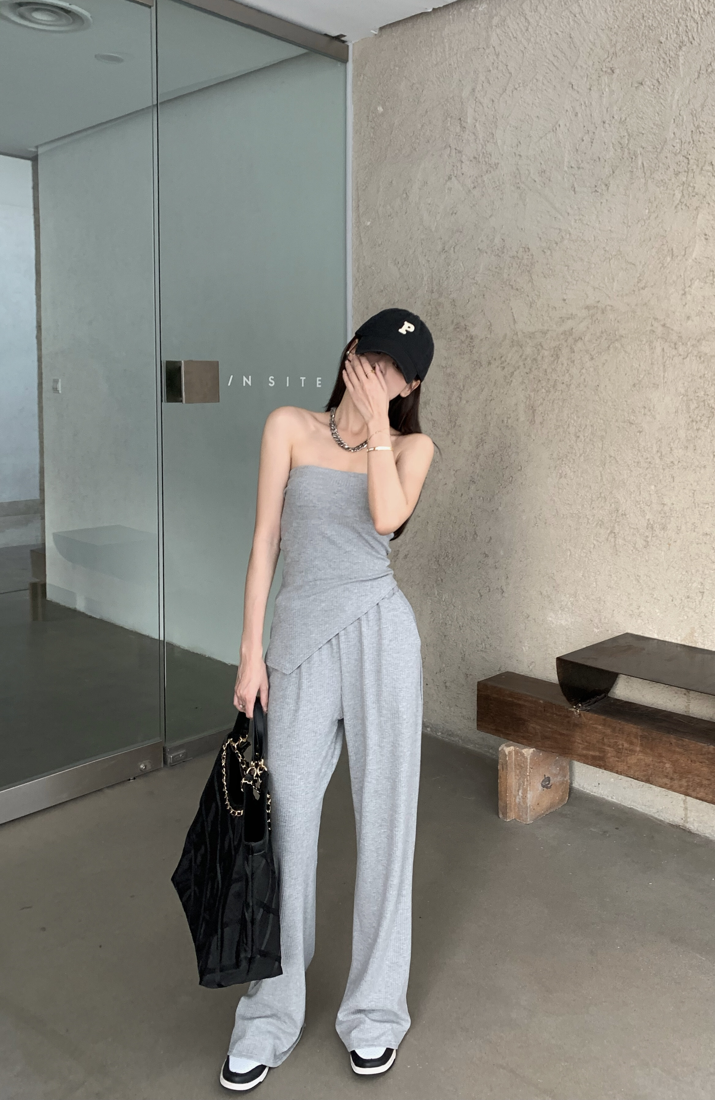 セットアップ レディース チューブトップ ワイドパンツ クロップド丈 クロップド 袖なし スリム 細身 ハイウエスト ワイド 薄手 上下セット 2点セット ツーピース お得 かわいい 大人可愛い セットアップ レディース チューブトップ ワイドパンツ クロップド丈 クロップド 袖なし スリム 細身 ハイウエスト ワイド 薄手 上下セット 2点セット ツーピース お得 かわいい 大人可愛い