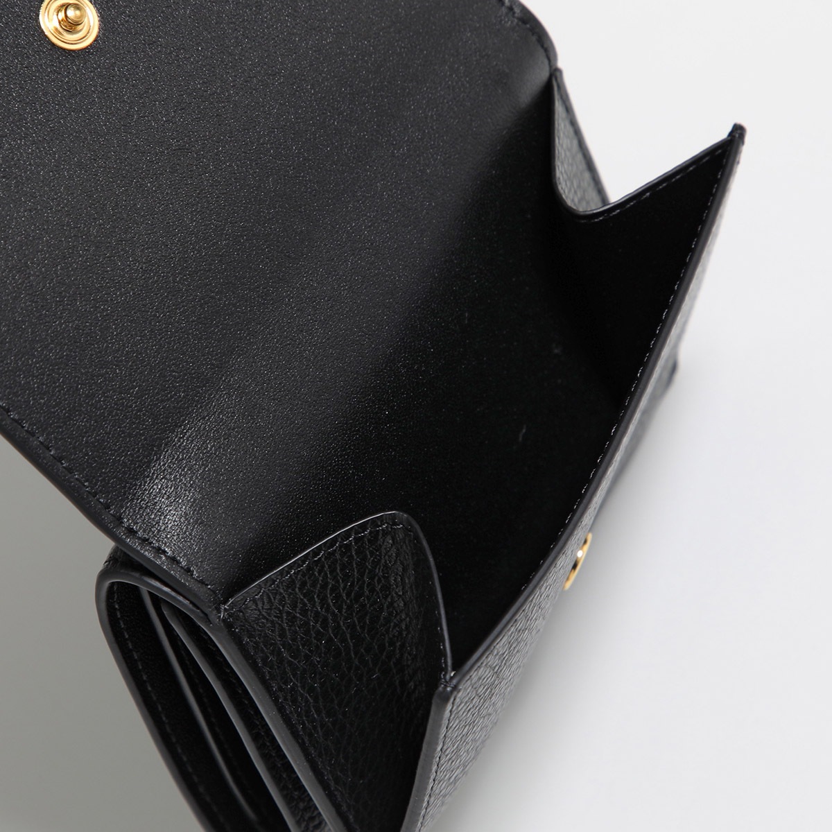 MARNI マルニ 三つ折り財布 PFMO0105U1 P6533 レディース レザー ミニ財布 ロゴ 刺繍 小銭入れあり 00N99 PFMO0105U1P6 MARNI マルニ 三つ折り財布 PFMO0105U1 P6533 レディース レザー ミニ財布 ロゴ 刺繍 小銭入れあり 00N99 PFMO0105U1P6