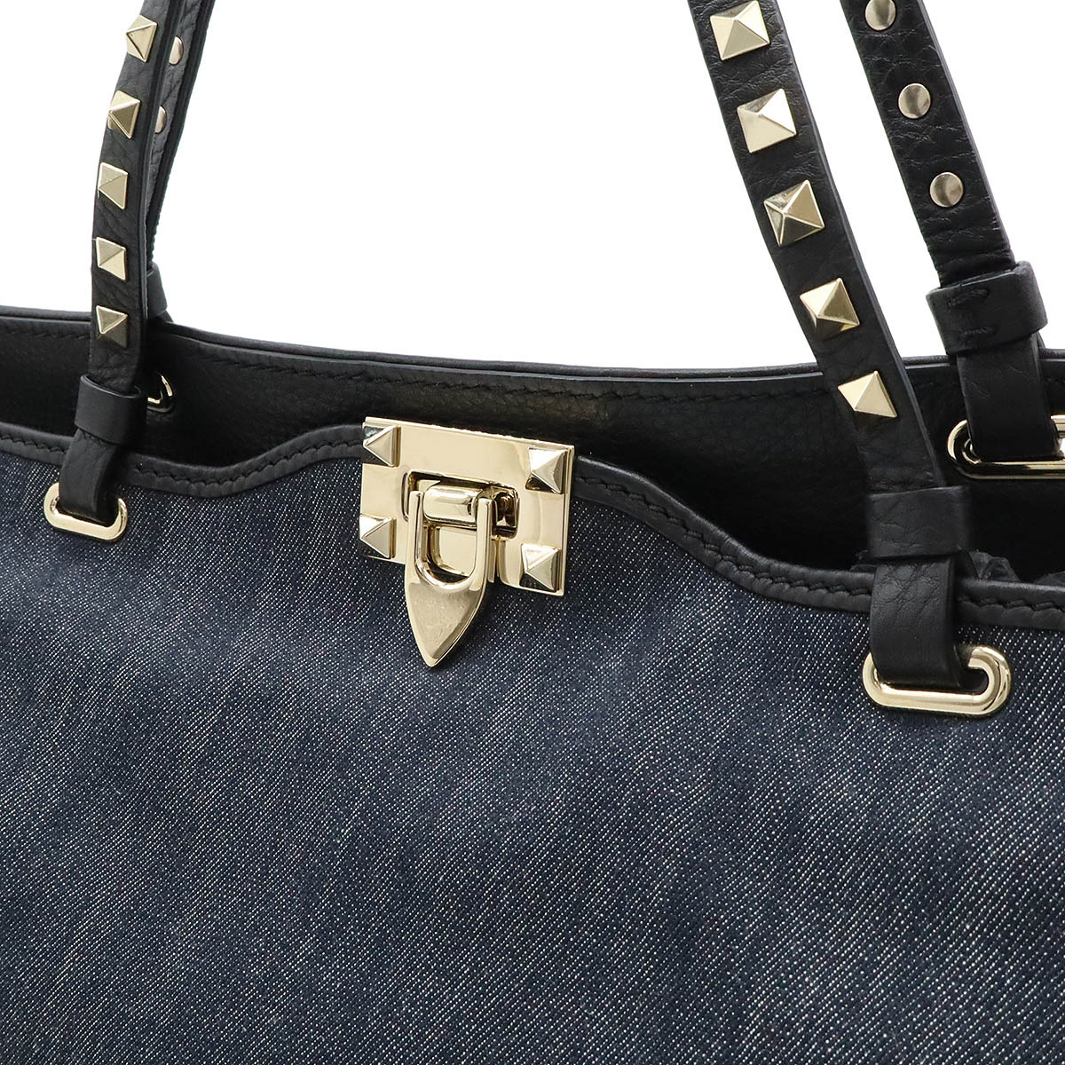 バレンティノ ロックスタッズ トートバッグ 2WAY ショルダーバッグ デニム ネイビー KW2B0970DE