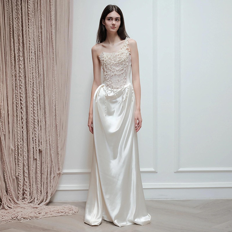 2025 チューブトップイブニングドレス花嫁ニッチサテンガウンヘビーパールウェディングドレススカート
