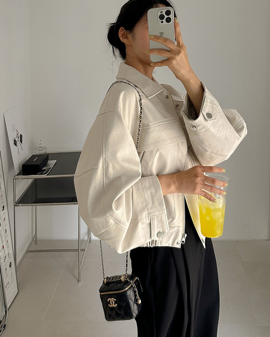 オーバーフィットフェイクレザージャンパー韓国ファッション レディース