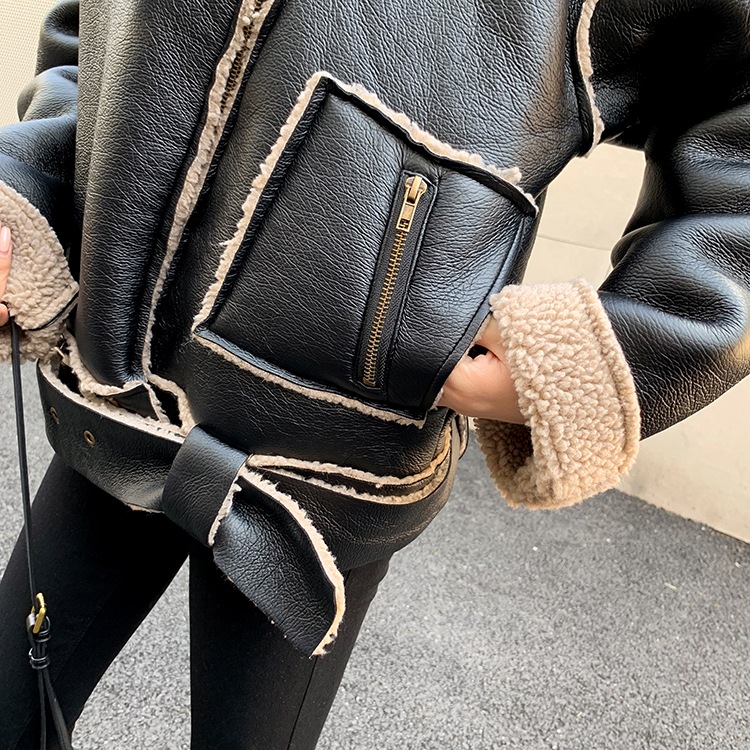 レディース フェイクレザーアウター ボア ジャケット カジュアル 襟 オーバーサイズ アウター ボア もこもこ 防寒 大人可愛い ママコーデ ママファッション 韓国 オルチャンファッション 人気 トレ レディース フェイクレザーアウター ボア ジャケット カジュアル 襟 オーバーサイズ アウター ボア もこもこ 防寒 大人可愛い ママコーデ ママファッション 韓国 オルチャンファッション 人気 トレ