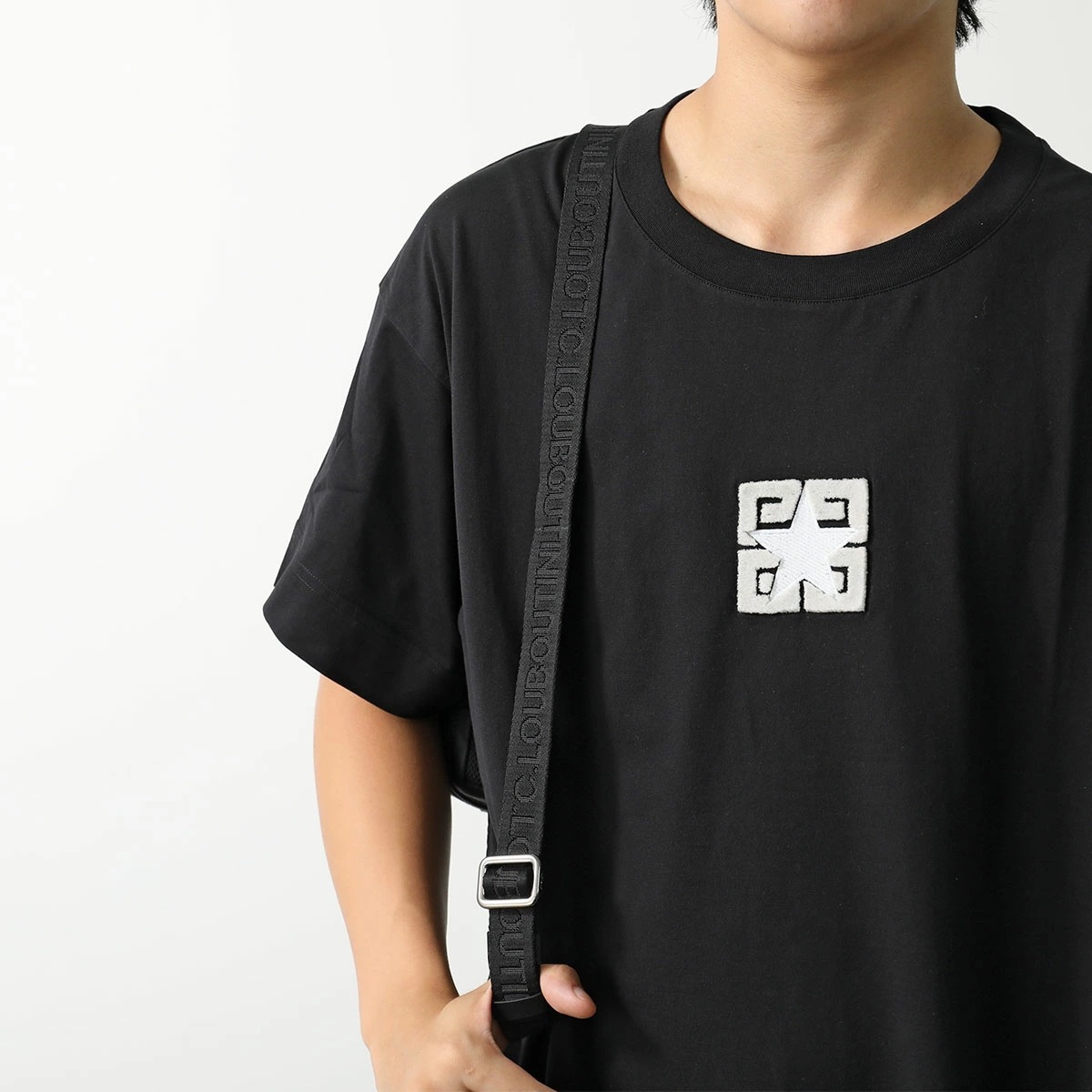 Christian Louboutin クリスチャンルブタン ボディバッグ LOUBIDEAL ルビディール 3235036 メンズ ナイロン CLロゴ 鞄 B260/BLACK-BLACK-BLAC Christian Louboutin クリスチャンルブタン ボディバッグ LOUBIDEAL ルビディール 3235036 メンズ ナイロン CLロゴ 鞄 B260/BLACK-BLACK-BLAC