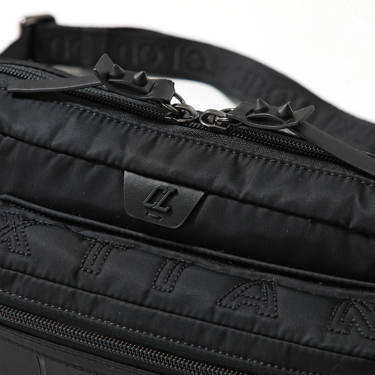 Christian Louboutin クリスチャンルブタン ボディバッグ LOUBIDEAL ルビディール 3235036 メンズ ナイロン CLロゴ 鞄 B260/BLACK-BLACK-BLAC Christian Louboutin クリスチャンルブタン ボディバッグ LOUBIDEAL ルビディール 3235036 メンズ ナイロン CLロゴ 鞄 B260/BLACK-BLACK-BLAC