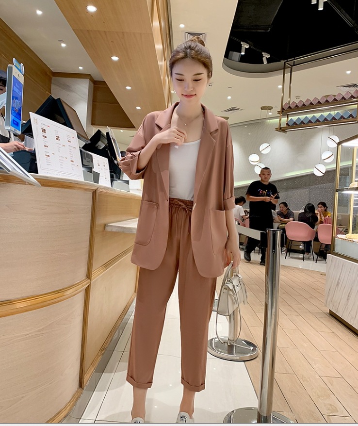 ワイドスーツセットアップ カジュアルスーツセット ウエストゴムパンツ 七分袖ジャケット トップス ボトムス パンツ セットアップ ジャケット スーツ ワイドパンツ ストレートパンツ 膝下 ロング ワイドスーツセットアップ カジュアルスーツセット ウエストゴムパンツ 七分袖ジャケット トップス ボトムス パンツ セットアップ ジャケット スーツ ワイドパンツ ストレートパンツ 膝下 ロング