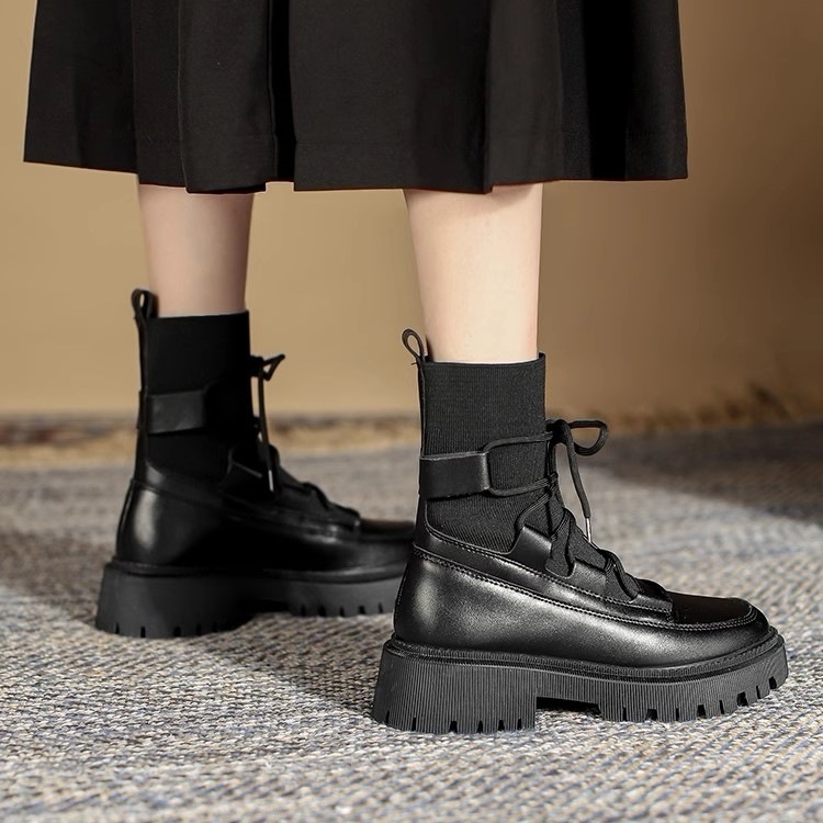 靴 シューズ レディース 2タイプ 裏起毛 あったか ブーツ ショート丈 ショートブーツ 紐 厚底 ツヤあり 皮 履きやすい 歩きやすい きれいめ オールシーズン 甘辛MIX クール モード