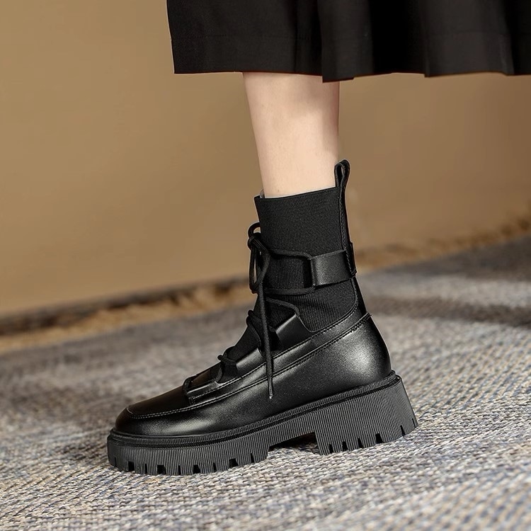 靴 シューズ レディース 2タイプ 裏起毛 あったか ブーツ ショート丈 ショートブーツ 紐 厚底 ツヤあり 皮 履きやすい 歩きやすい きれいめ オールシーズン 甘辛MIX クール モード