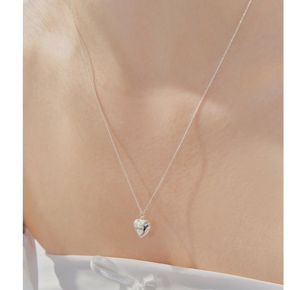 Qoo10] エンブロックス [aespa カリナ,スジ着用] you