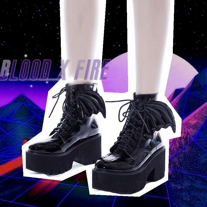 厚底ブーツ レースアップ ショートブーツ ラウンドトゥ プラットフォーム タンクソール ボリュームソール 編み上げ レディース 春 秋 歩きやすい 厚底ブーツ レースアップ ショートブーツ ラウンドトゥ プラットフォーム タンクソール ボリュームソール 編み上げ レディース 春 秋 歩きやすい