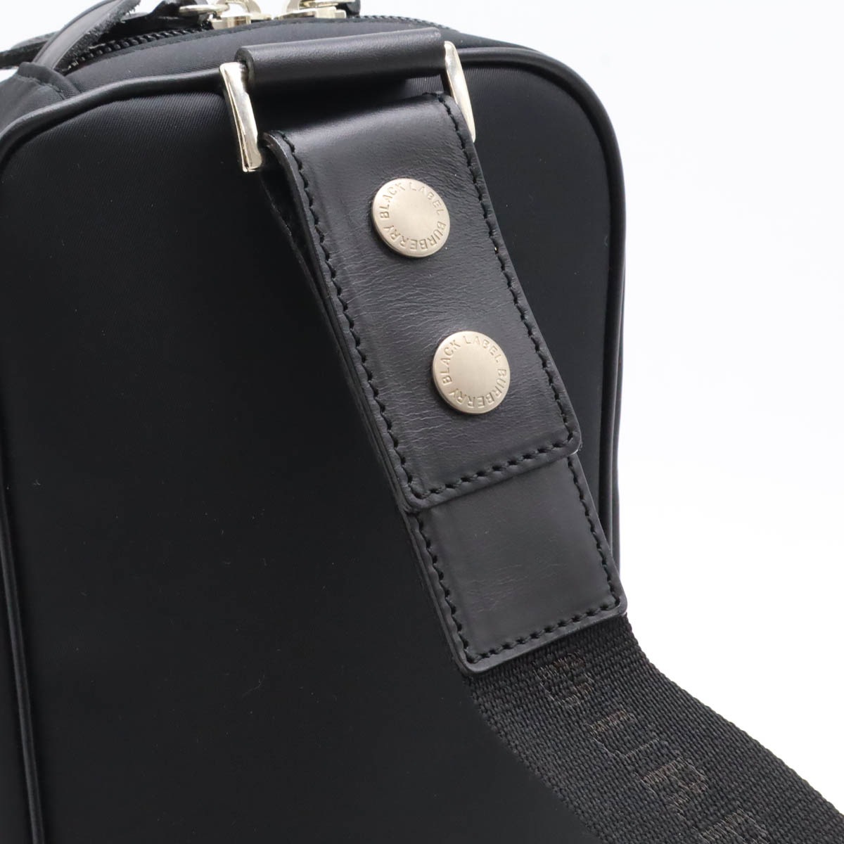 BLACK LABEL ブラックレーベル ボディバッグ ショルダーバッグ 斜め