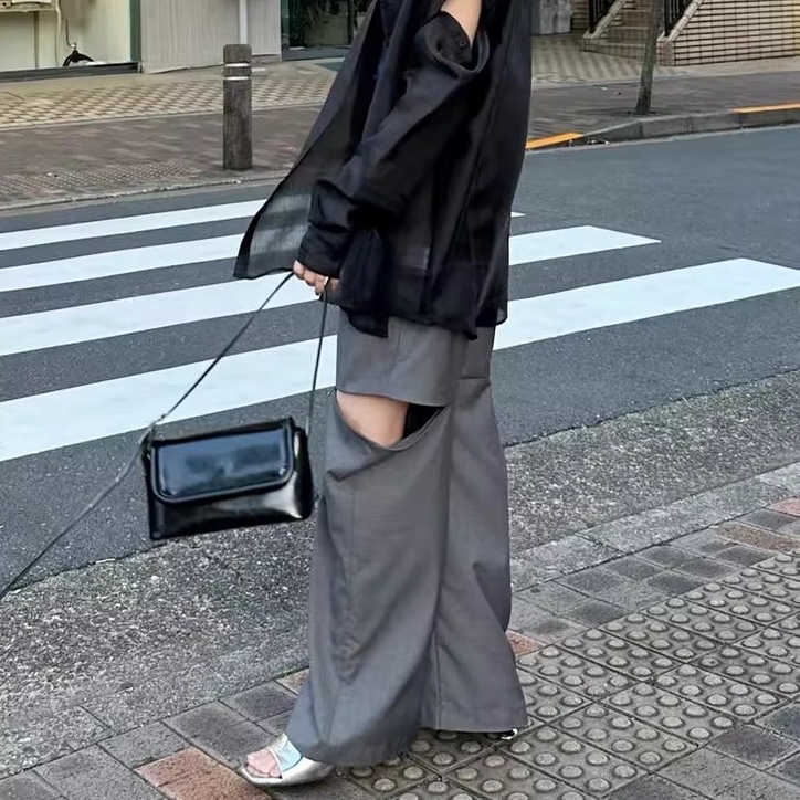 ボトムス パンツ ズボン ロングパンツ カジュアルパンツ ハイウエスト カットアウトデザイン ハイウエスト かわいい 大人可愛い きれいめ シンプル 上品 おしゃれ かっこいい カジュアル こなれ感 ボトムス パンツ ズボン ロングパンツ カジュアルパンツ ハイウエスト カットアウトデザイン ハイウエスト かわいい 大人可愛い きれいめ シンプル 上品 おしゃれ かっこいい カジュアル こなれ感