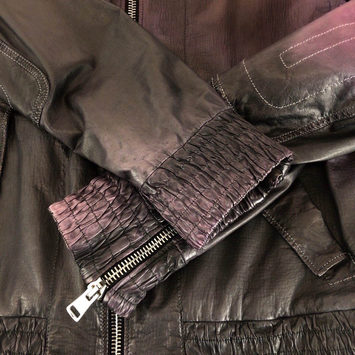 美品 サイズ46 パープル マルチカラー シルバー金具 レザー ライダースジャケット レザージャケット メンズ 500971 美品 サイズ46 パープル マルチカラー シルバー金具 レザー ライダースジャケット レザージャケット メンズ 500971