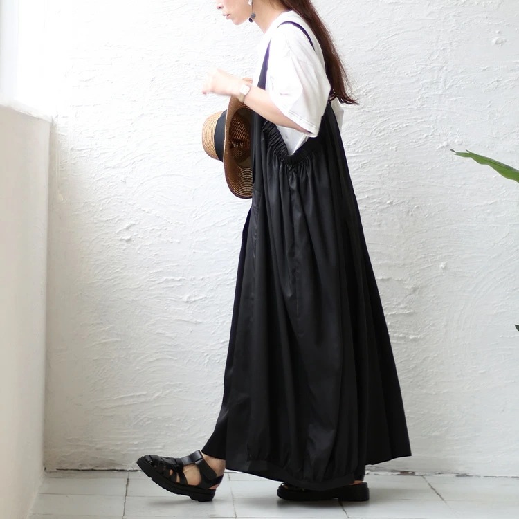 【即納】大きいサイズレディース ワンピース コクーンシルエットエプロンワンピース ワンピ ロングワンピース エプロンワンピース ロング ジャンパースカート コクーン　ギャザー バルーン タック ゴム