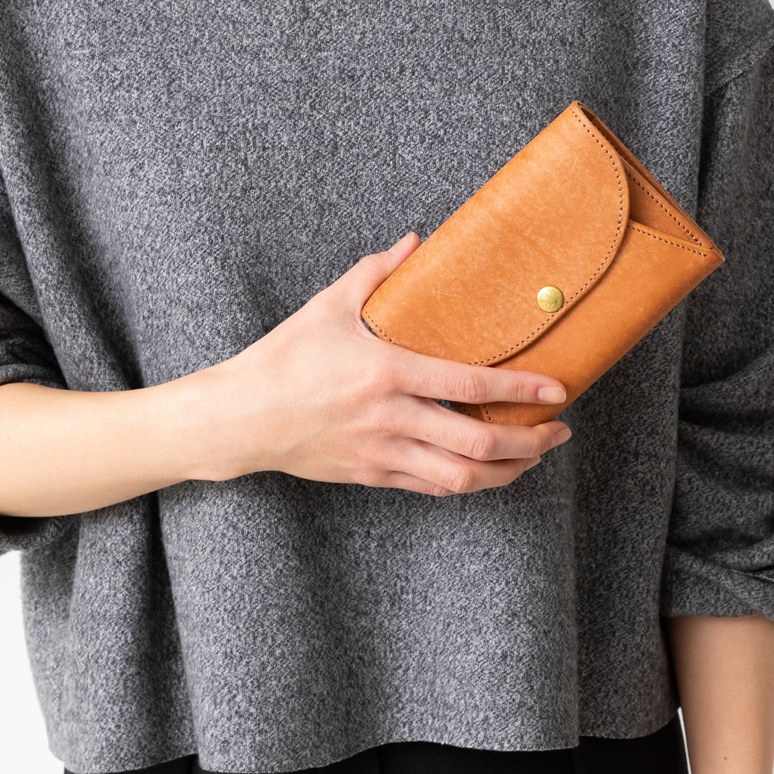 ミニ財布 レディース 本革 レザー 薄い 二つ折り コンパクト 大人可愛い 日本製 女性 ブラック ミニ財布 レディース 本革 レザー 薄い 二つ折り コンパクト 大人可愛い 日本製 女性 ブラック