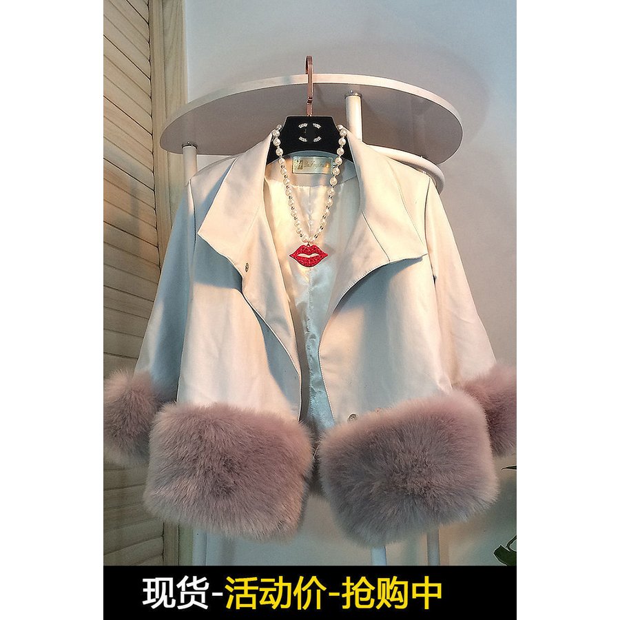 レザージャケット短い段落のジャケットカジュアル 女性秋と冬の新しい仕事革のジャケットな厚さのジャケッ