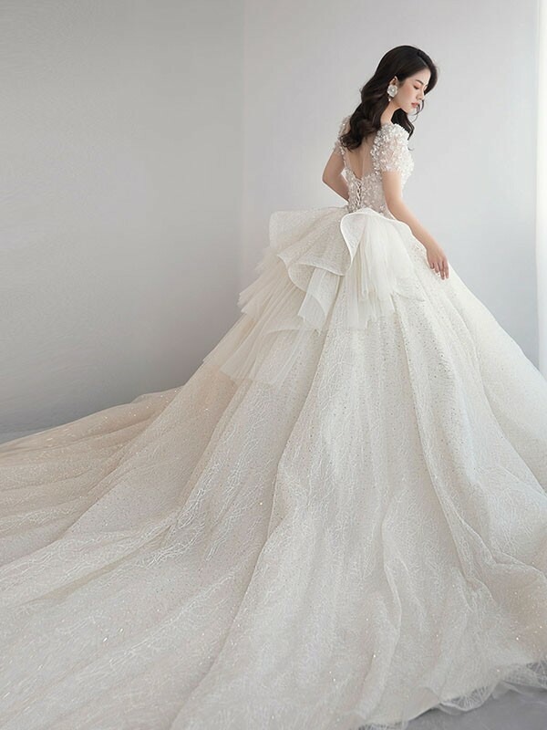 花嫁 ウエディングドレス スイートハートネック プリンセスライン 白ドレス トレーンドレス ワンピース プリンセス かわいい シンプル 結婚式 披露宴 前撮り 後撮り 撮影用 フォトウエディング 小柄 花嫁 ウエディングドレス スイートハートネック プリンセスライン 白ドレス トレーンドレス ワンピース プリンセス かわいい シンプル 結婚式 披露宴 前撮り 後撮り 撮影用 フォトウエディング 小柄