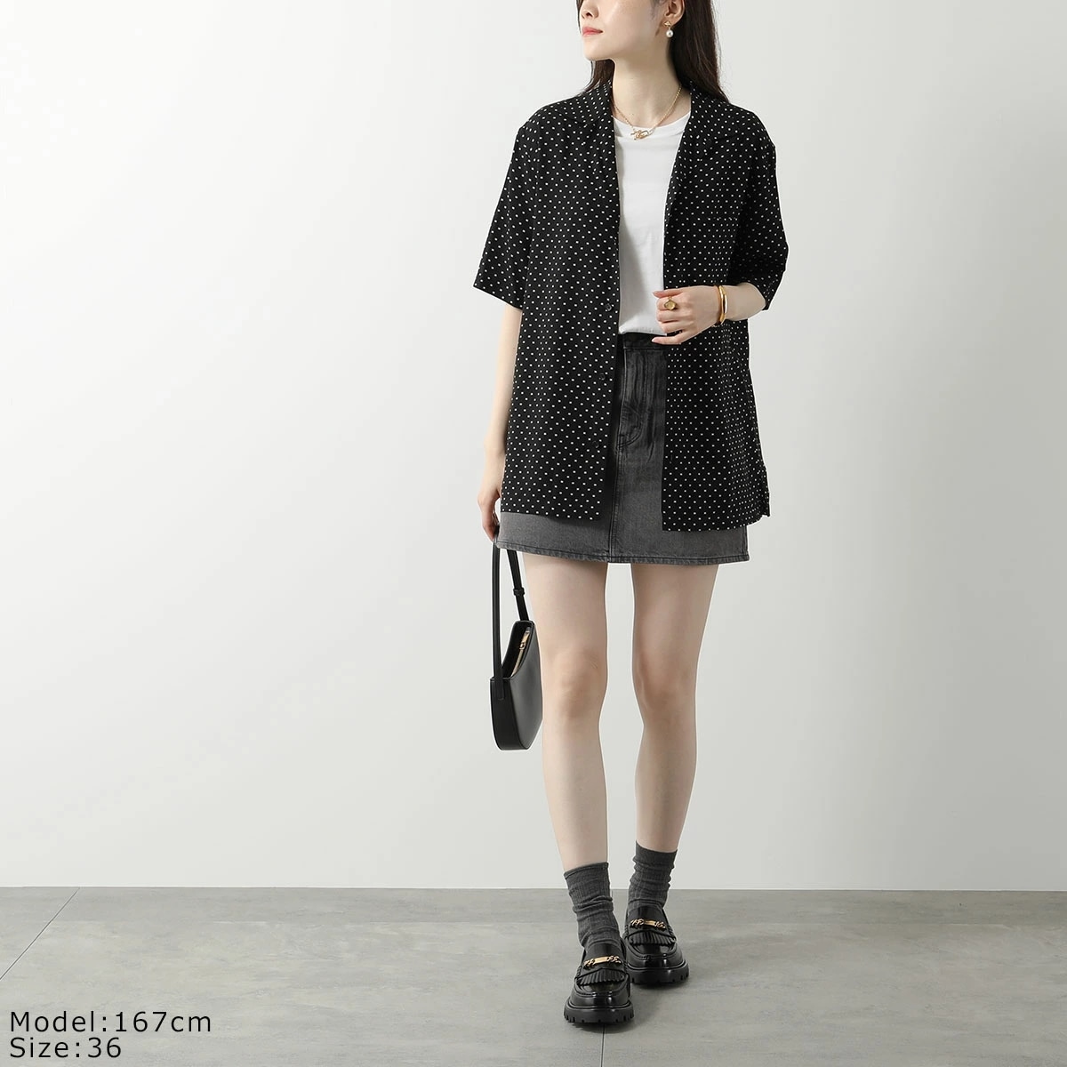 CELINE セリーヌ ハワイアンシャツ 2C946313V.38CE メンズ レーヨン トリオンフ ルーズフィット オープンカラー 半袖 ブラック CELINE セリーヌ ハワイアンシャツ 2C946313V.38CE メンズ レーヨン トリオンフ ルーズフィット オープンカラー 半袖 ブラック