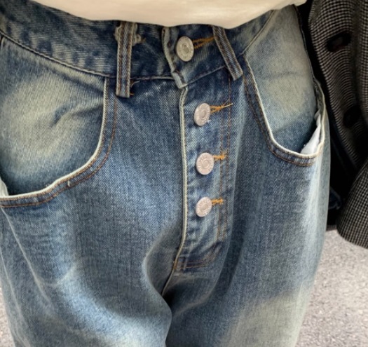 ボトムス パンツ Gパン デザイン ボタン 美ライン ヴィンテージ風 ブルーデニム ウォッシュ加工 リラックス ナチュラル かわいい 大人可愛い きれいめ シンプル カジュアル 大人 上品 おしゃれ