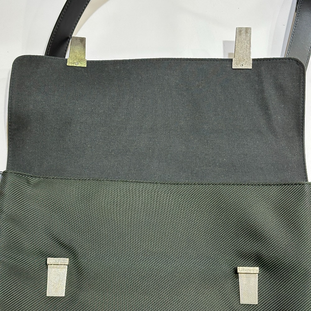 ショルダーバッグ M30882 タイガ サラトヴGM ショルダーバック カバン バック 肩掛けバック タイガレザー アルドワーズ ショルダーバッグ M30882 タイガ サラトヴGM ショルダーバック カバン バック 肩掛けバック タイガレザー アルドワーズ