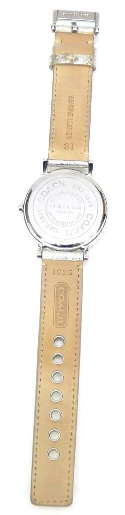 コーチ COACH レディースウォッチ 腕時計 クオーツ 革ベルト CA.36.7.14.0420 シルバー文字盤 【中古】(65436) コーチ COACH レディースウォッチ 腕時計 クオーツ 革ベルト CA.36.7.14.0420 シルバー文字盤 【中古】(65436)