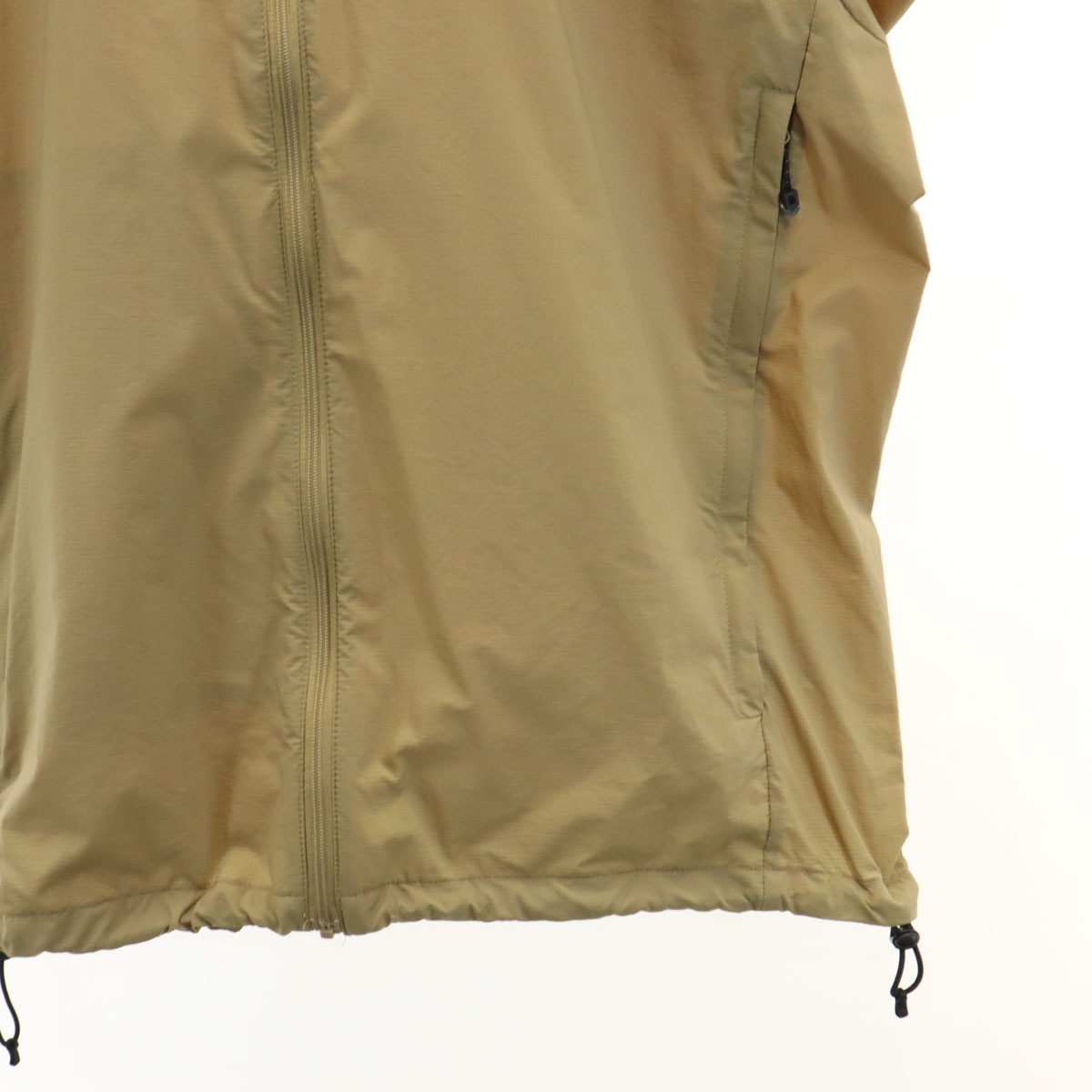 スワローテイル ジャケット L ベージュ アウトドア NP22203 メンズ 古着 スワローテイル ジャケット L ベージュ アウトドア NP22203 メンズ 古着